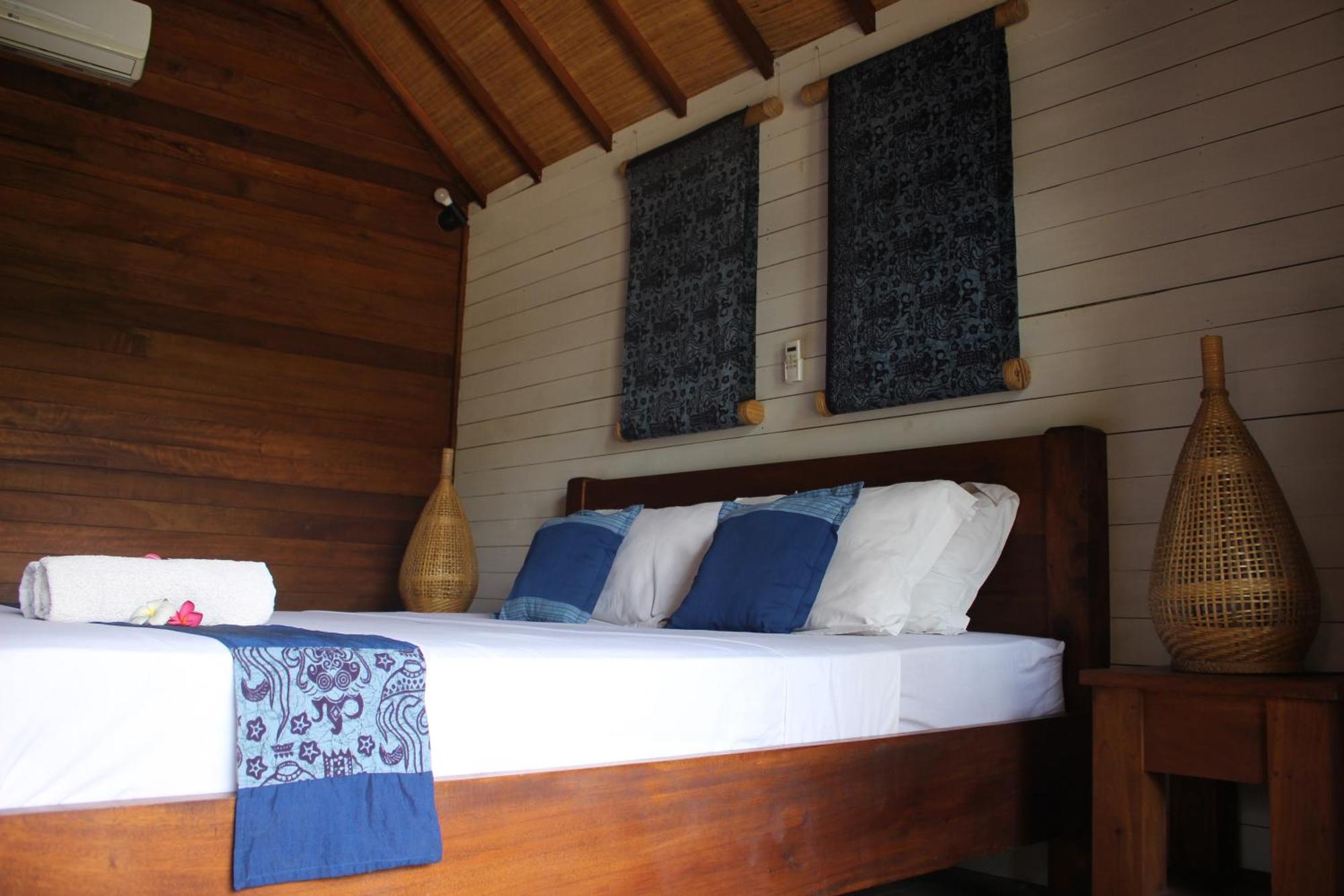 Indigo Bungalows Джили Трауанган Екстериор снимка