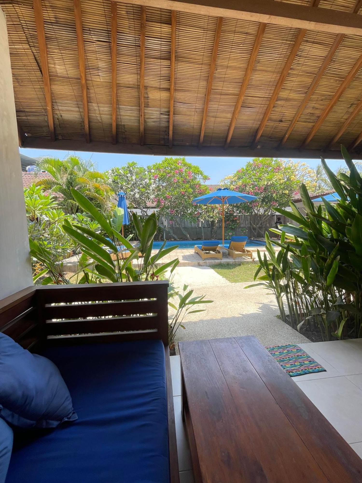 Indigo Bungalows Джили Трауанган Екстериор снимка