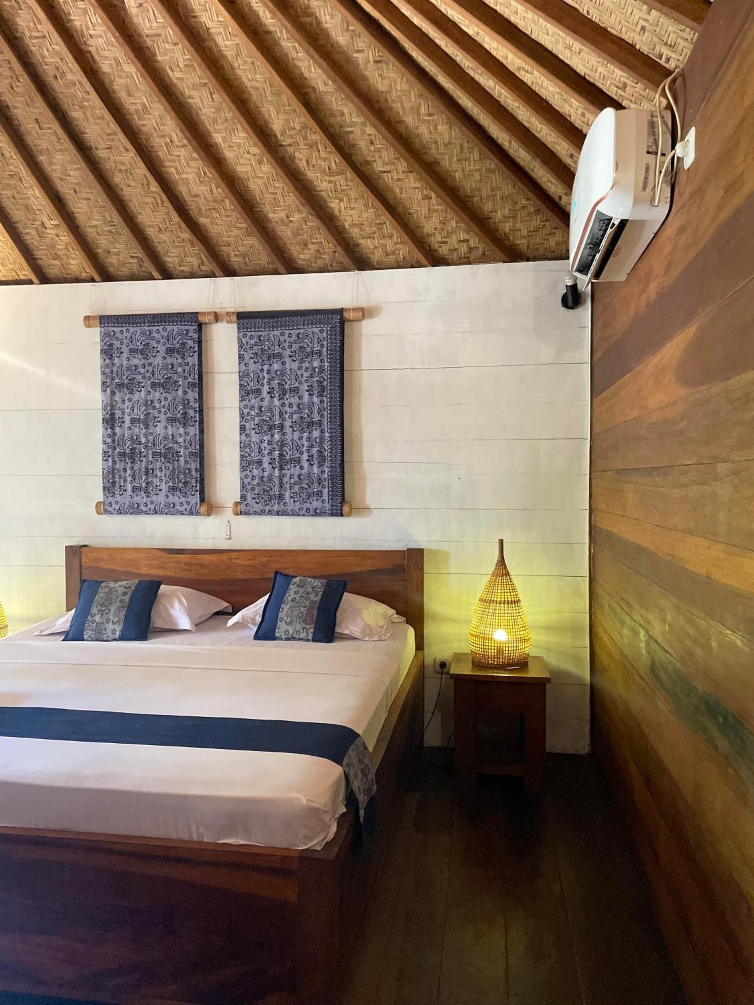 Indigo Bungalows Джили Трауанган Екстериор снимка