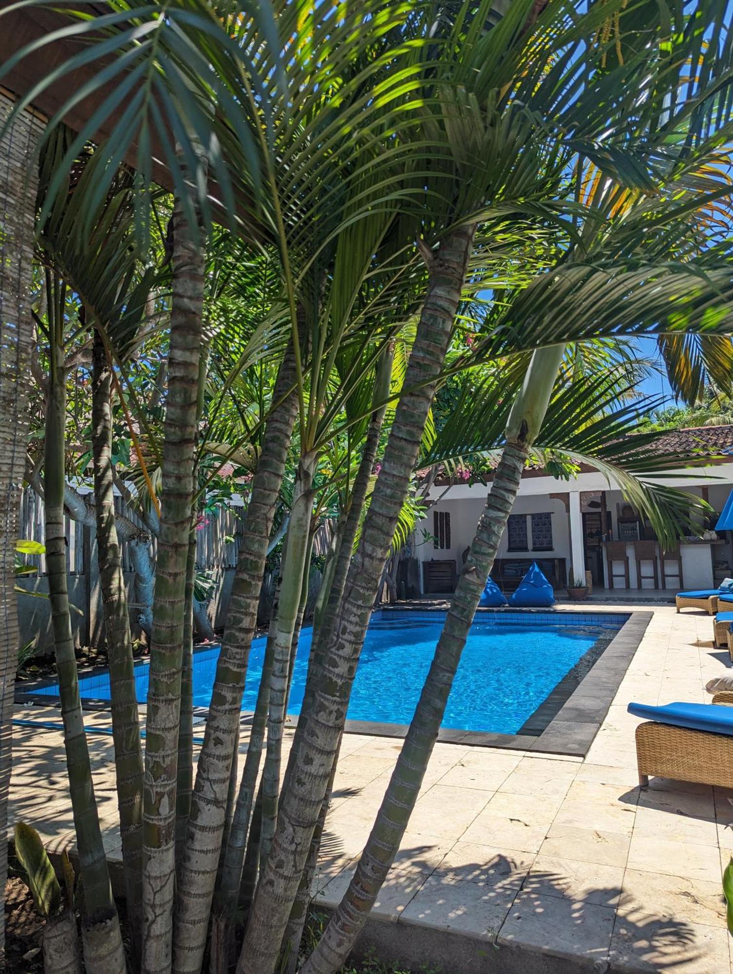 Indigo Bungalows Джили Трауанган Екстериор снимка